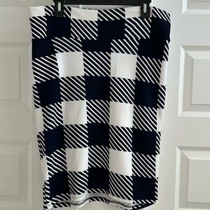 Lularoe Plaid Cassie Skirt L
